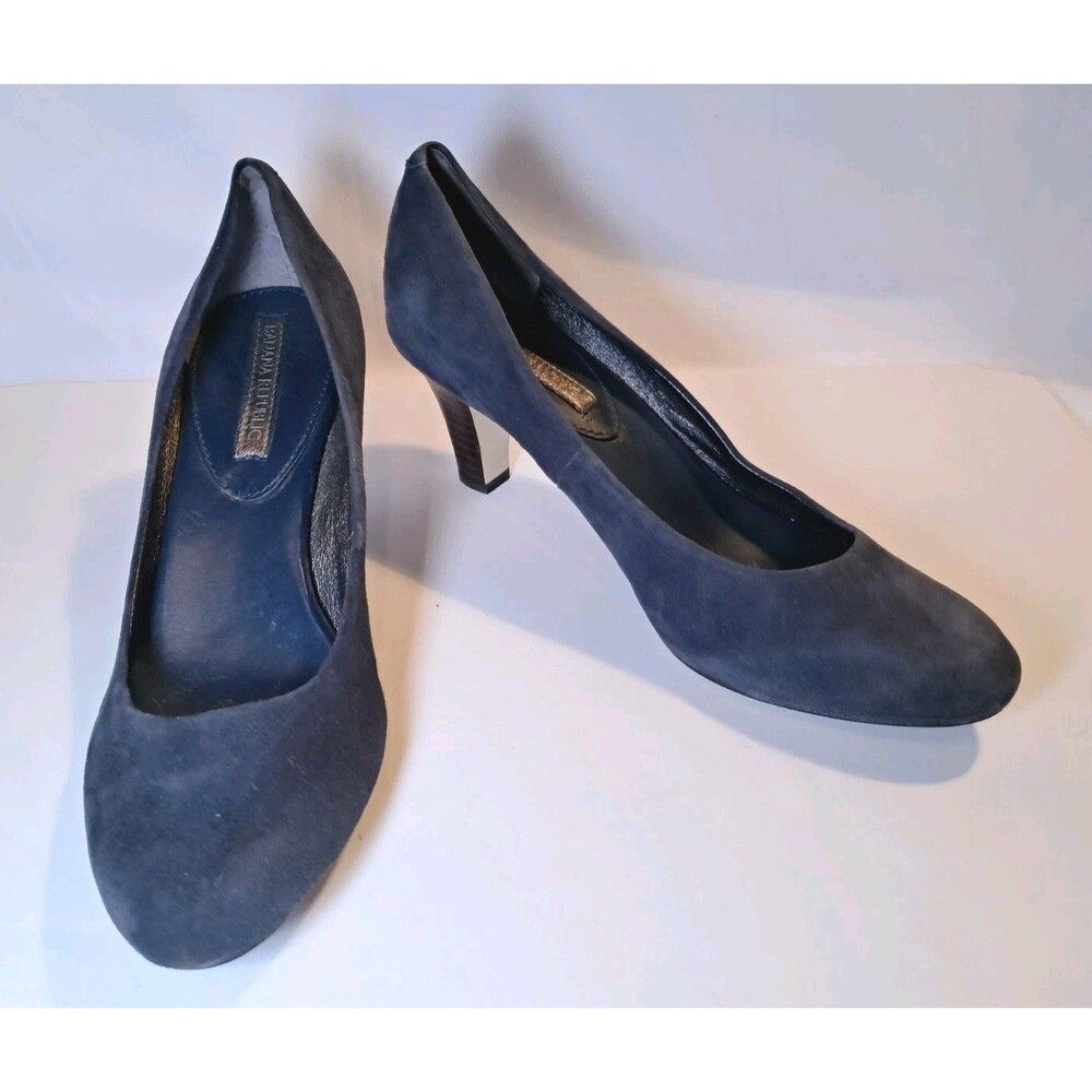 Banana Republic Size 8 Gray Suede Pumps Slip On 2.5" Wood Heel Amond Toe